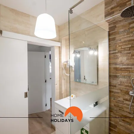 #002 Donalds Flat By Holidays *