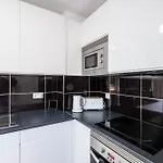 Διαμέρισμα #002 Cozy Flat In Albufeira Central Stay *