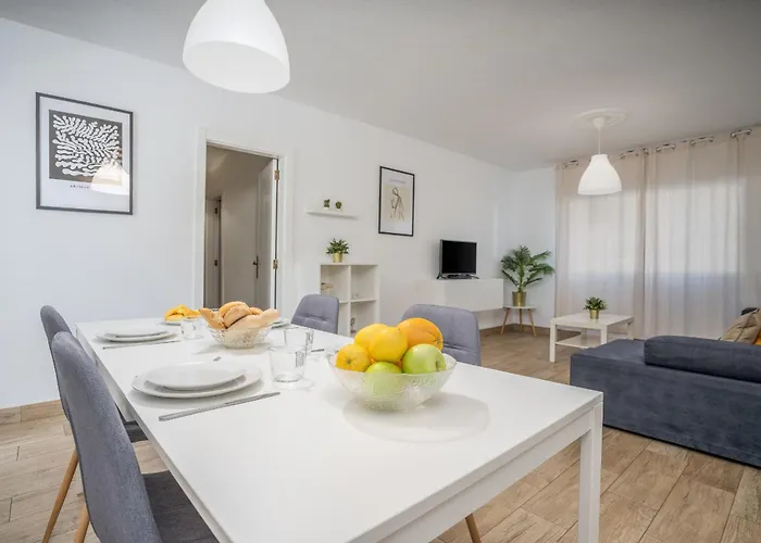 #002 Donalds Flat By Holidays Διαμέρισμα